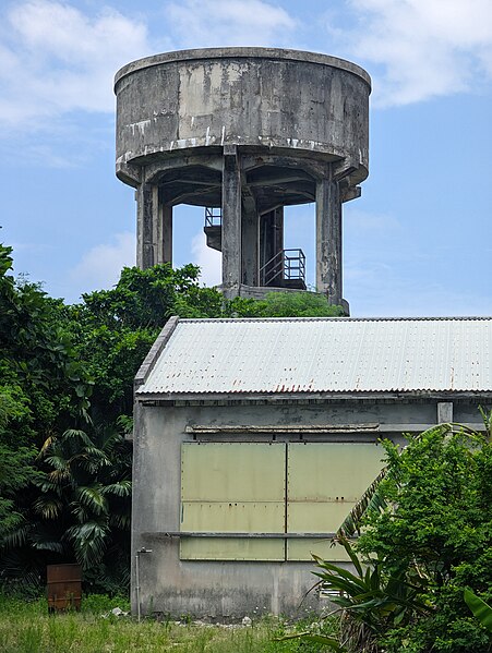 File:Old water tower in Taketomijima.jpg