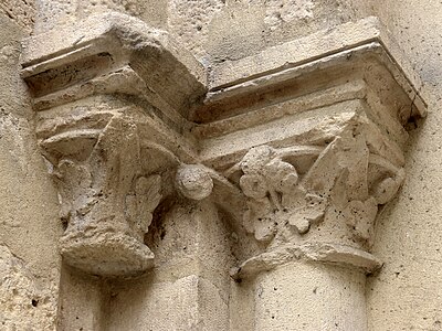 Romanesque column capitals