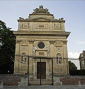 La capilla funeraria, consagrada en 1577.