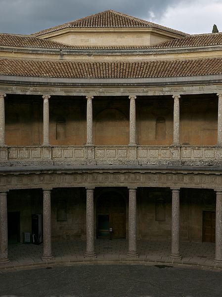 File:Palacio de Carlos V (Alhambra), cúpula.jpg