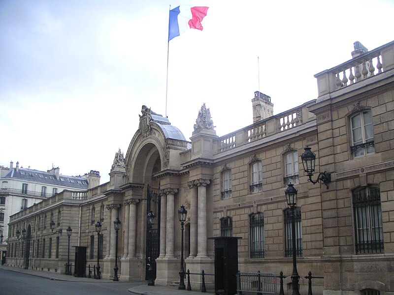 File:Palais de l'Elysée Entrée.JPG