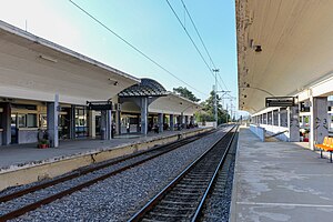 Paleofarsalos stasiun kereta api 06.jpg