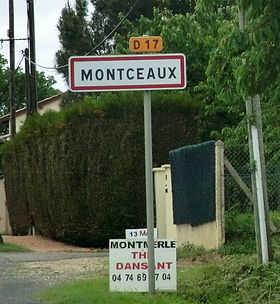 Panneau entrée Montceaux.JPG
