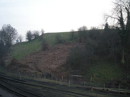 Surviving ringwork of Panpudding Hill, in Bridgnorth, Shropshire Panpudding Hill from the SVR Station - geograph.org.uk - 698716.jpg