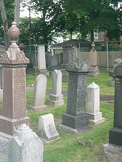 Pape Ave Cemetery.JPG