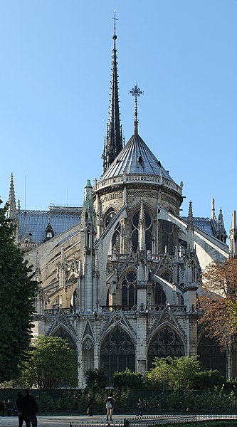 File:Paris, square Jean-XXIII, chevet de Notre-Dame.jpg