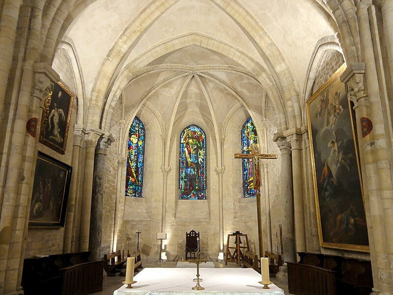 File:Paris (75), église Saint-Pierre, chœur.JPG