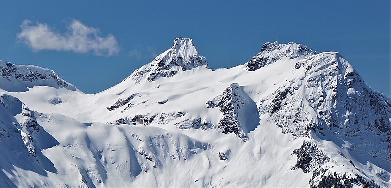 File:Paul Bunyans Stump.jpg