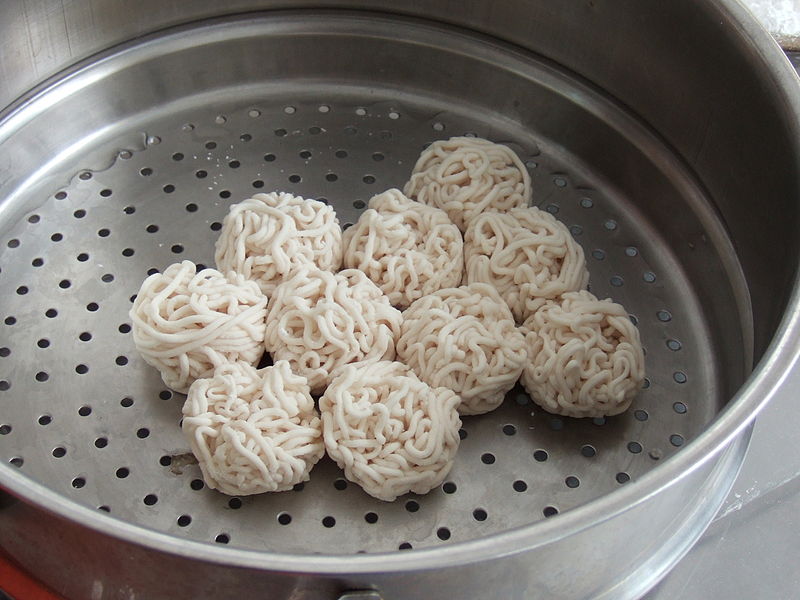 File:Pempek.JPG