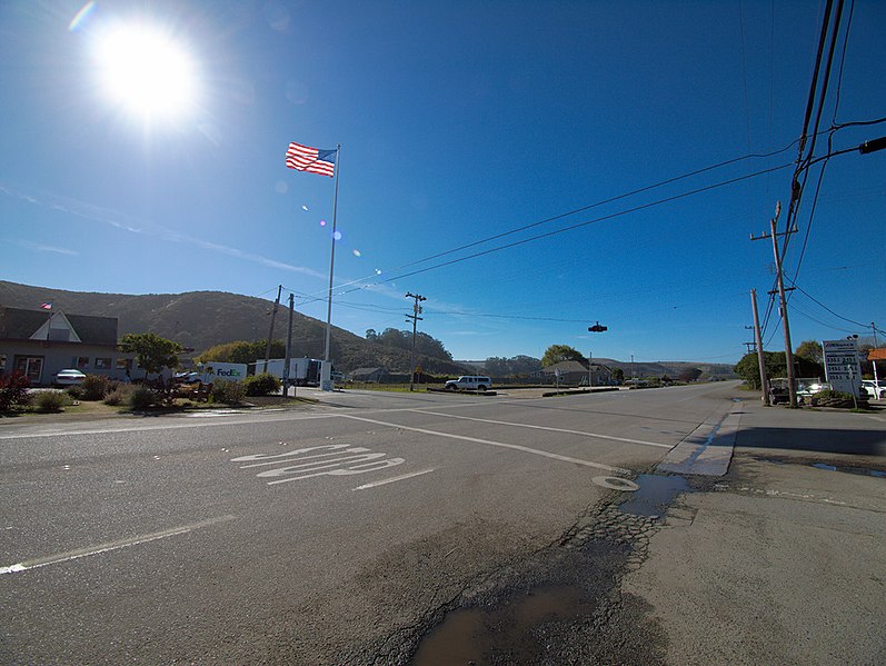 File:Pescadero, CA. Main intersection (5572904642).jpg