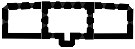 Plan of the upper levels of the 16th-century castle, showing the keep (centre) and the two adjacent firing platforms Plan of Netley Castle.png