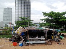Poor and rich in Thailand 2.jpg
