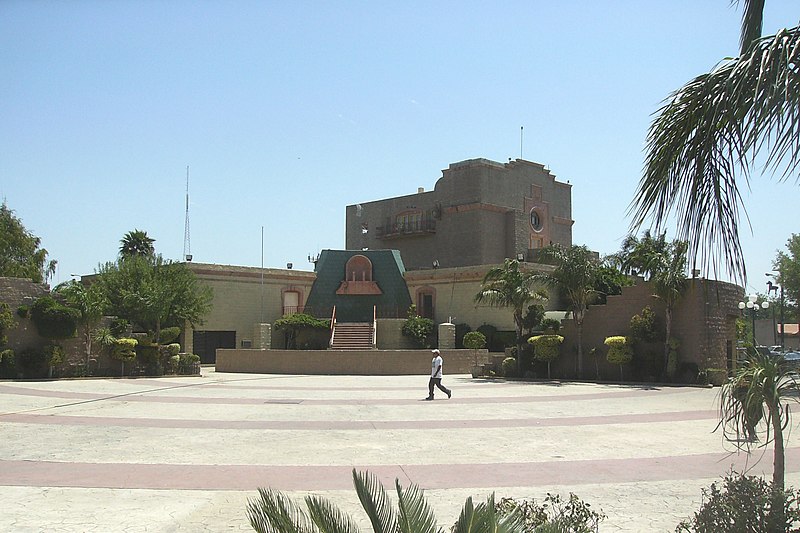 File:Presidencia Municipal Edificio.jpg