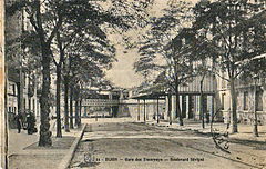 RG DIJON 44 - DIJON - Gare des Tramways - Boulevard Sévigné (vue vers le pont PLM).JPG