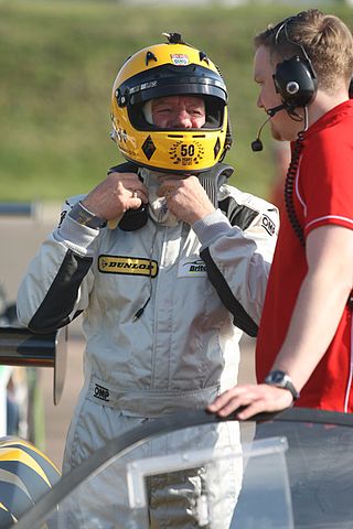 <span class="mw-page-title-main">Mike Wilds</span> British racing driver from England (born 1946)