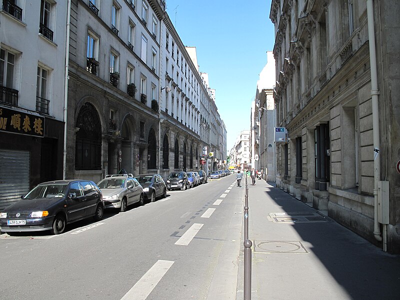 File:Rue de Provence.jpg