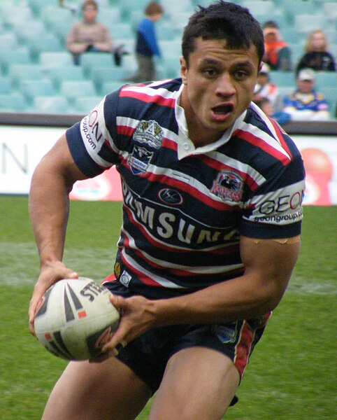 File:Sam Perrett (10 August 2008).jpg