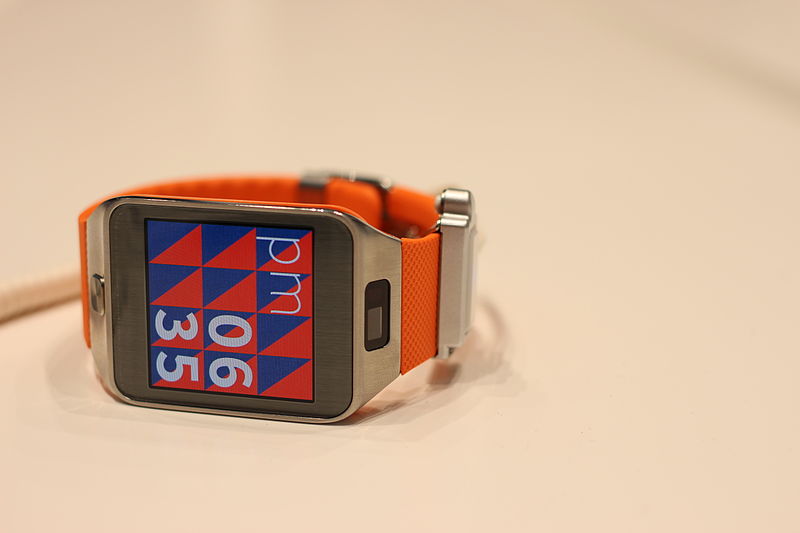 File:Samsung Gear 2.jpg