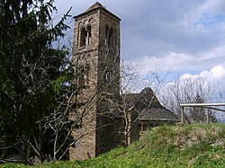 A ilesia de Sant Esteban de Tavèrnoles, d'estilo romanico