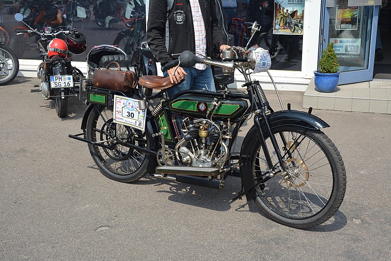 File:Schleswig-Holstein, Wilster, Zehnte Internationale VFV ADAC Zwei-Tage-Motorrad-Veteranen-Fahrt-Norddeutschland und 33te Int-Windmill-Rally NIK 3905.jpg