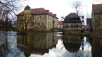 Castelo com fosso de Berbisdorf
