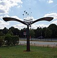 "Luftfahrtsymbol" von Achim Kühn, 1979, Am Seegraben 84, Schönefeld, Germany