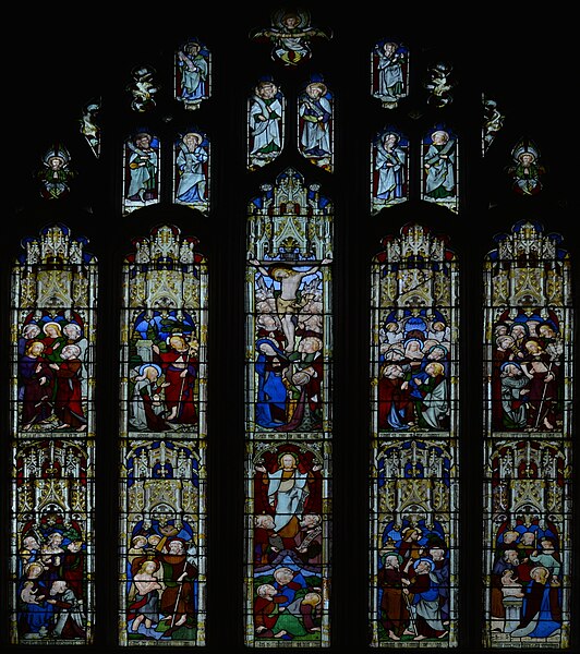 File:Stained glass in St Andrew's Church, Farnham.JPG