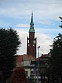 Polski: (missing text) Kościół p.w. św. Katarzyny Aleksandryjskiej w Starogardzie Gdańskim. Widok z wejścia do Parku Miejskiego przy ulicy Hallera.