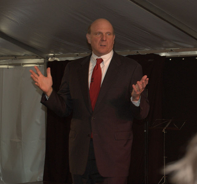 File:Steve ballmer talking and gestures 8.jpg