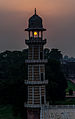 "Sunset_at_Jahangir’s_Tomb.jpg" by User:Muh.Ashar