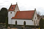 Eibe an der Kirche Bermersheim v. d. H.