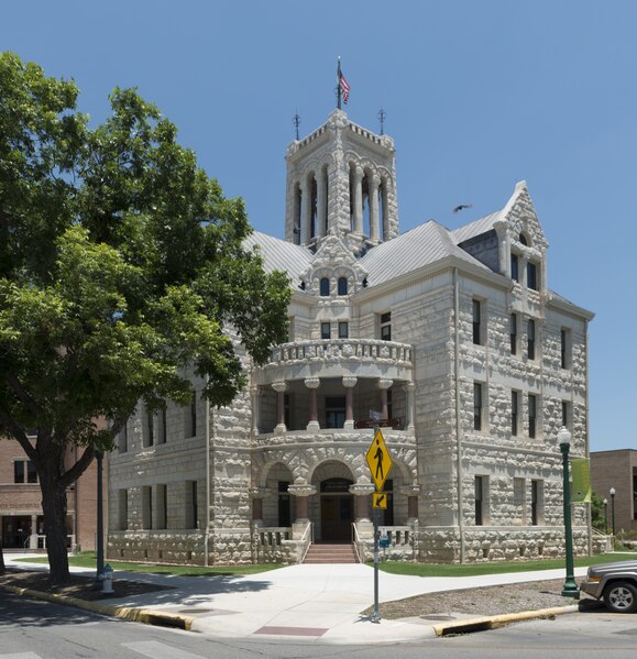 File:The Comal County Courthouse in New Braunfels, Texas LCCN2014633876.tif