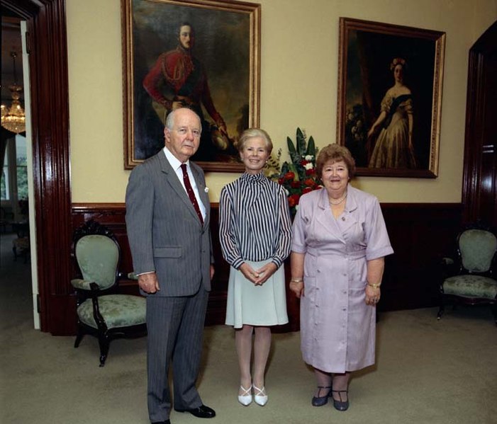 File:The Duchess of Kent with Sir Walter Campbell and Lady Campbell at Government House, Brisbane.jpg