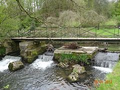 pont piéton dans Thuin sur la Biesmelle