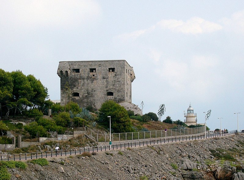 File:Torre del Rei en Oropesa del Mar (Castellón).jpg