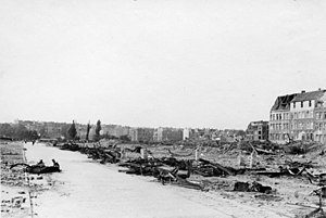 Die Brommystraße im August 1946
