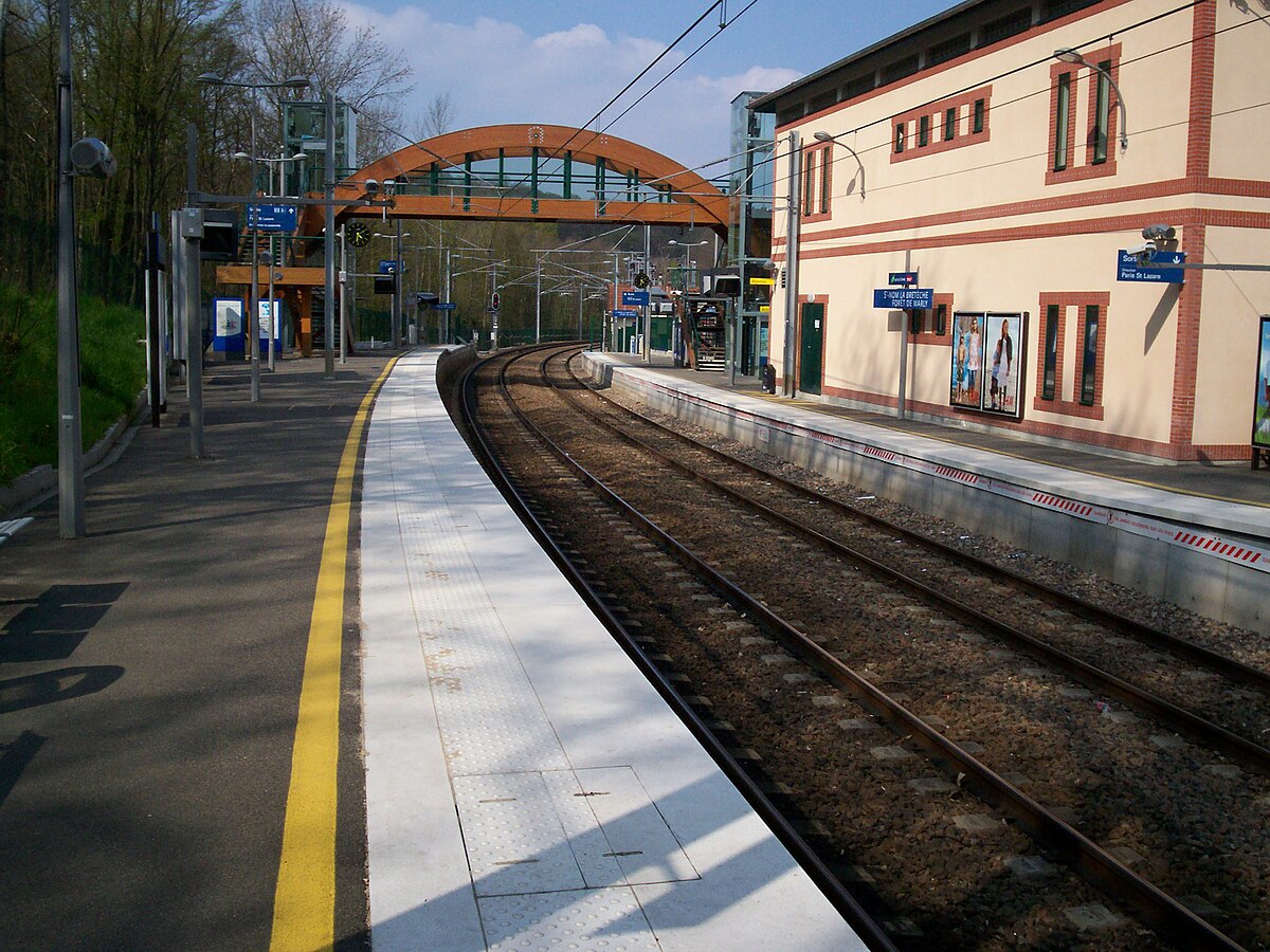 Станция сен. Гц станция. La Gare Station.