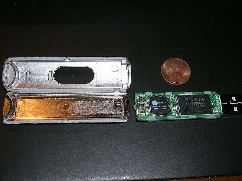 File:USB Drive Components.jpg