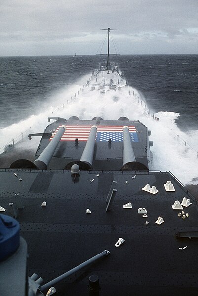 File:USS Iowa BB-61 - Ocean Safari 85 - DN-ST-86-02556.jpg