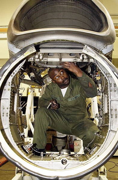 File:US Navy 020617-N-8726C-002 Aviation Machinist's Mate 3rd Class Eric Coleman.jpg