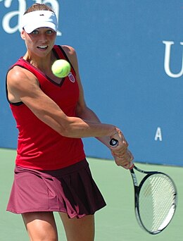 Vera Zvonareva at the 2009 US Open 07.jpg