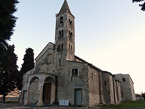 Villanova d'Albenga-chiesa santo stefano di cavatorio1.jpg
