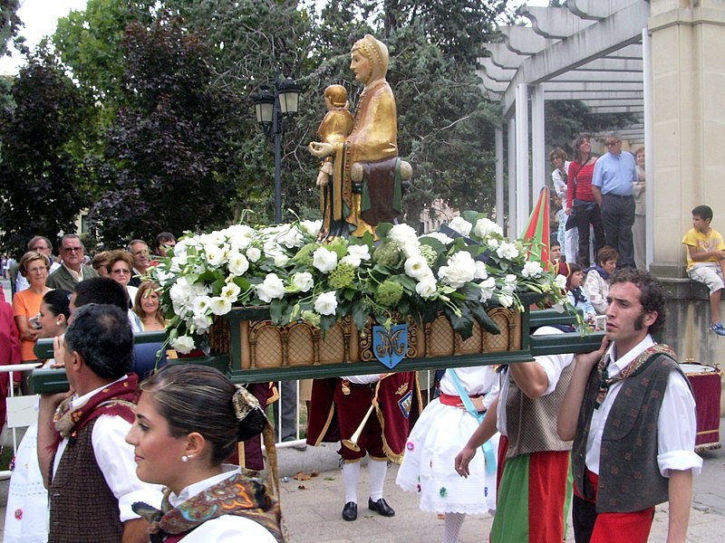 File:Virgen-de-Valvanera-en-San-Mateo.jpg