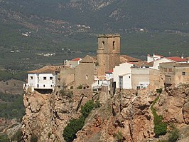 Vista del Peñón y de la iglesia de la Asunción.