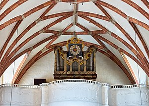 Weng im Innkreis - Pfarrkirche hl. Martin - 04.1 Orgel.jpg