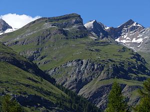 Wisshorn (middle) with Platthorn and Mettelhorn