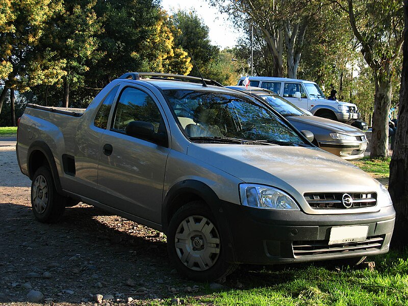 File:2006 montana gls 1.7d.jpg