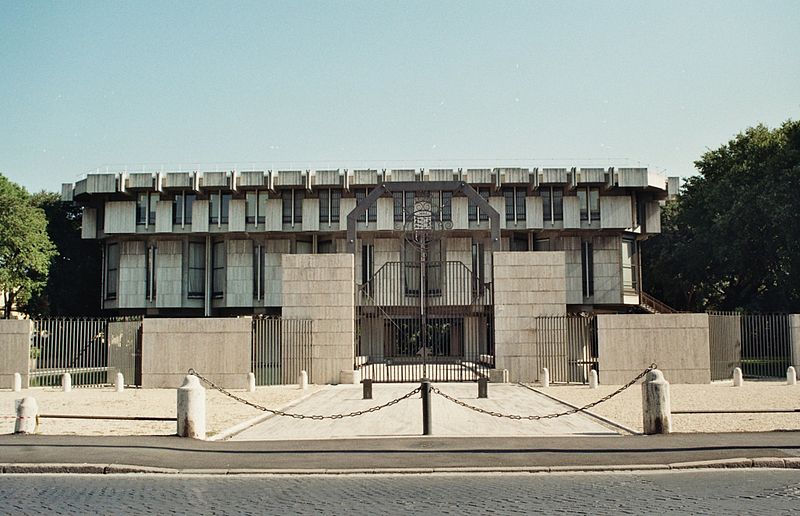 File:2011-09-17 Roma Ambasciata britannica.jpg