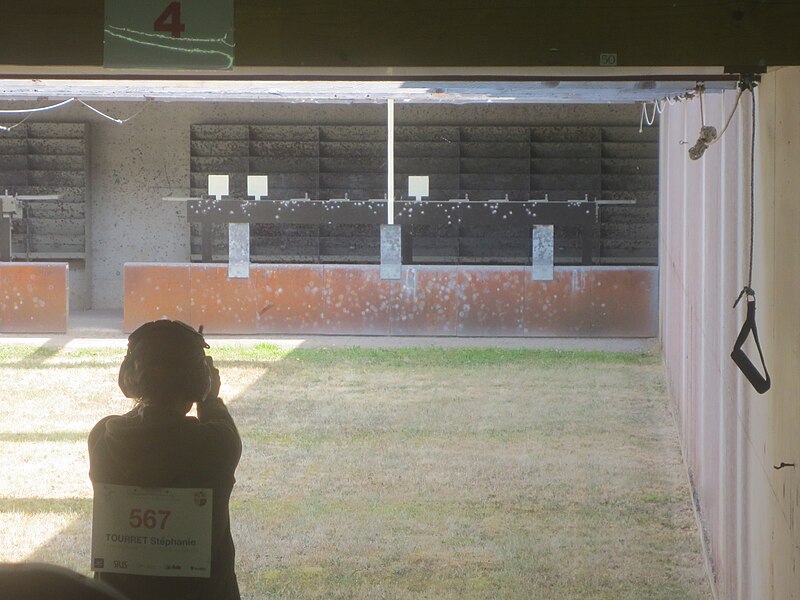 File:2023-07-22 - 16ème championnat de France de Tir aux Armes Réglementaires à l'Eurostand Lorraine de Volmerange-les-Mines 29.jpg