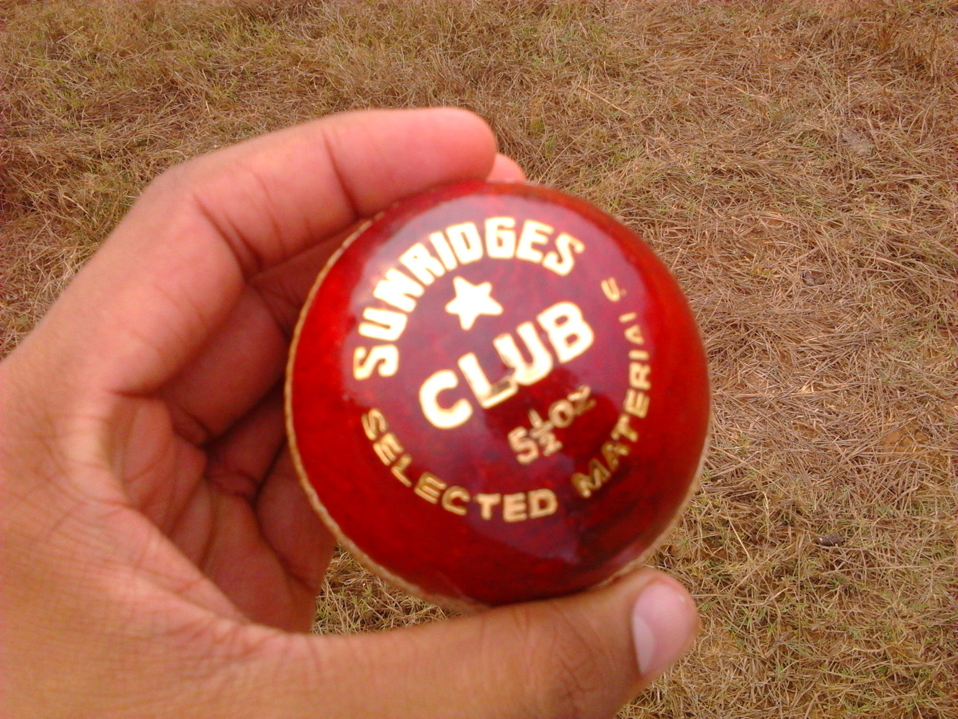Cricket ball - Wikipedia